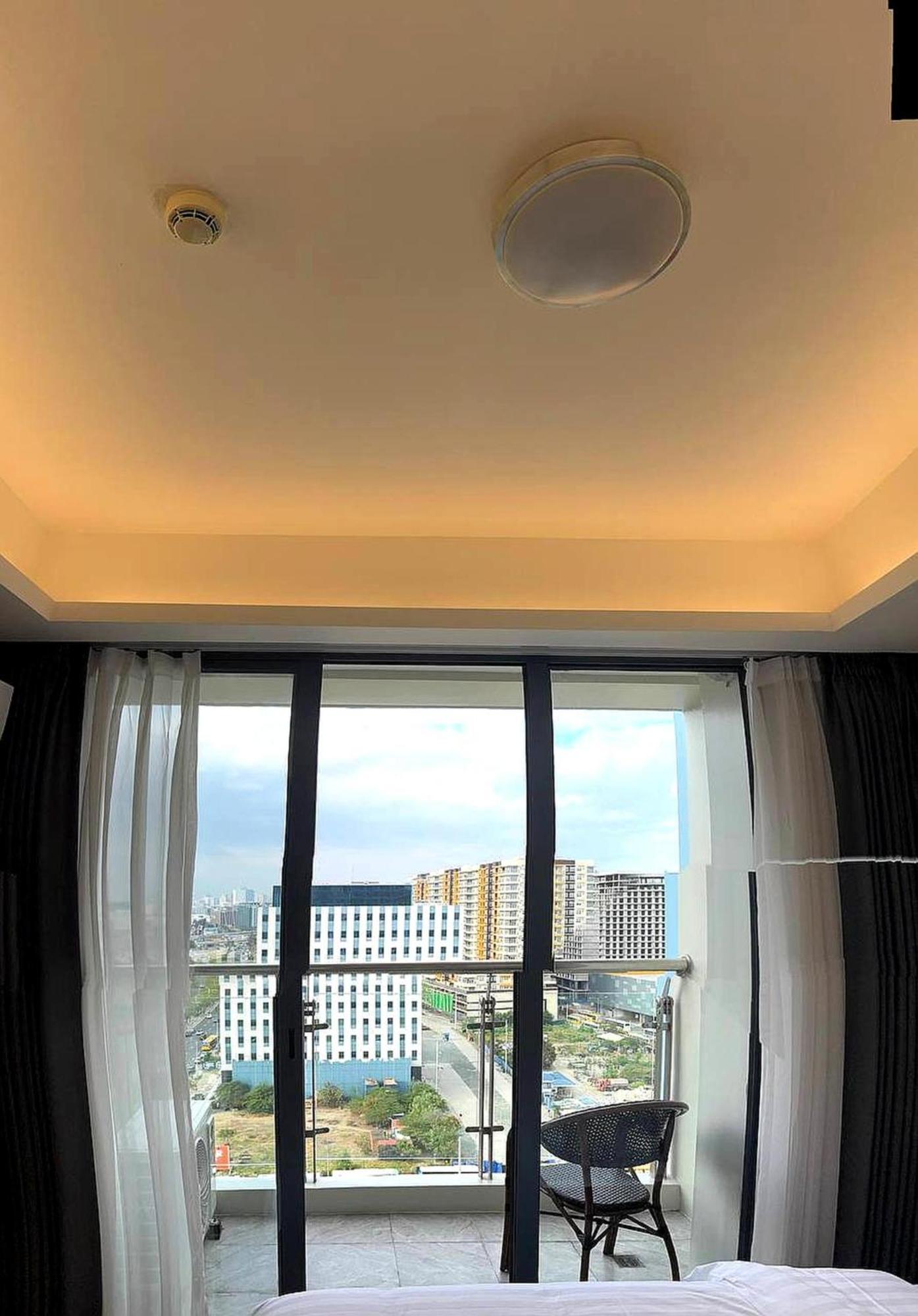L Condotel Paranaque City Exterior foto